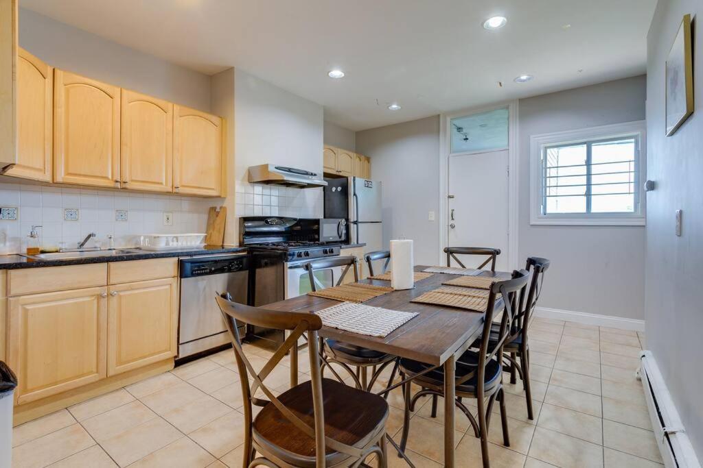 New! Boston Condo Near Mbta, 3Mi To Fenway ! Εξωτερικό φωτογραφία