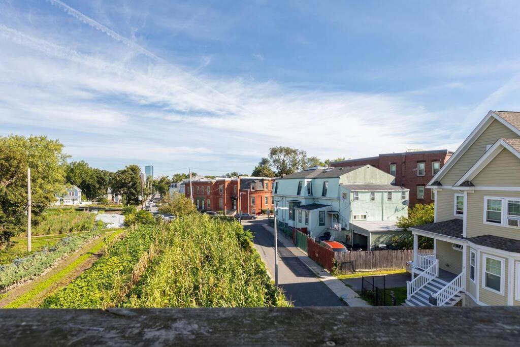 New! Boston Condo Near Mbta, 3Mi To Fenway ! Εξωτερικό φωτογραφία